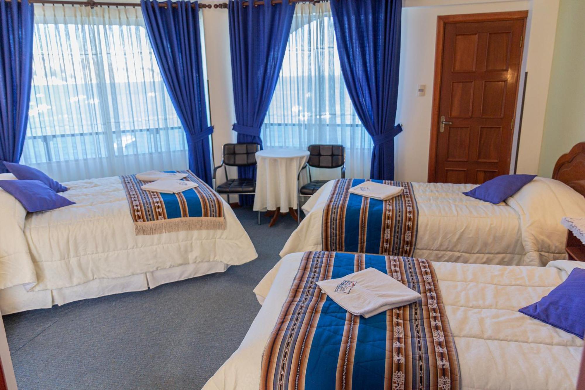 Hotel Lago Azul Copacabana  Chambre photo